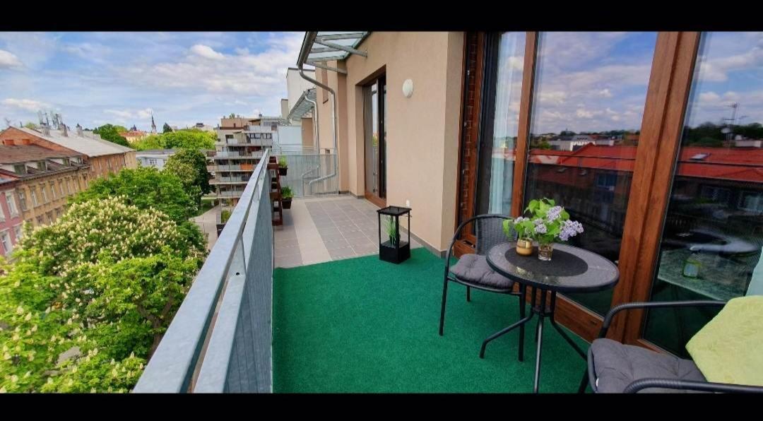 Apartman Jako Doma Olomouc Extérieur photo